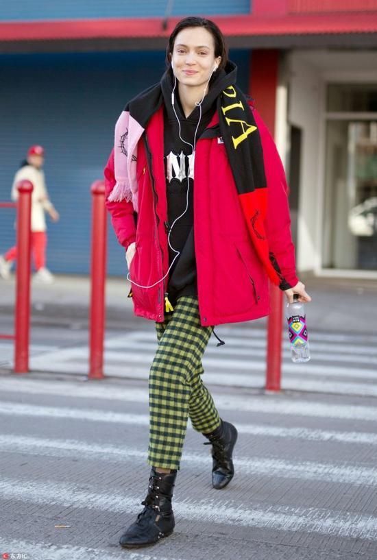 搞笑围巾图片,搞笑图案带你开启欢乐冬日